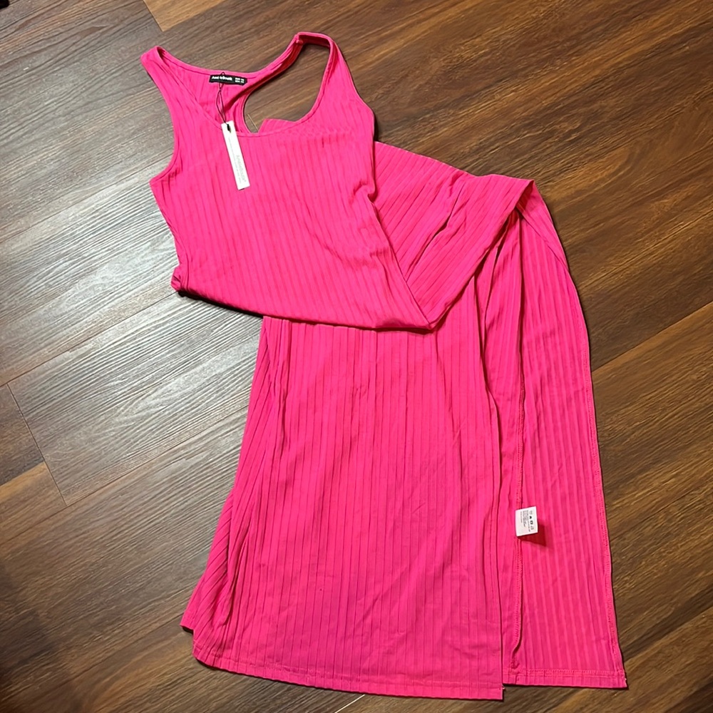 Amelie boutik womens long pink dress with slit up one leg XS new with tags